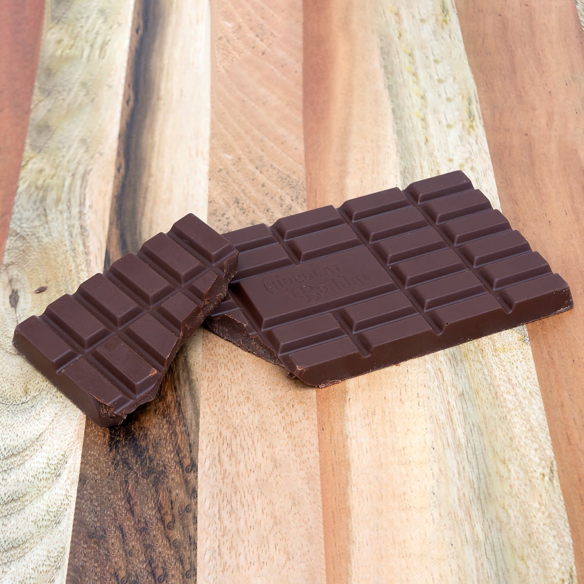 Bonnat 65% Dark Chocolate Almond Praline Bar - 100g