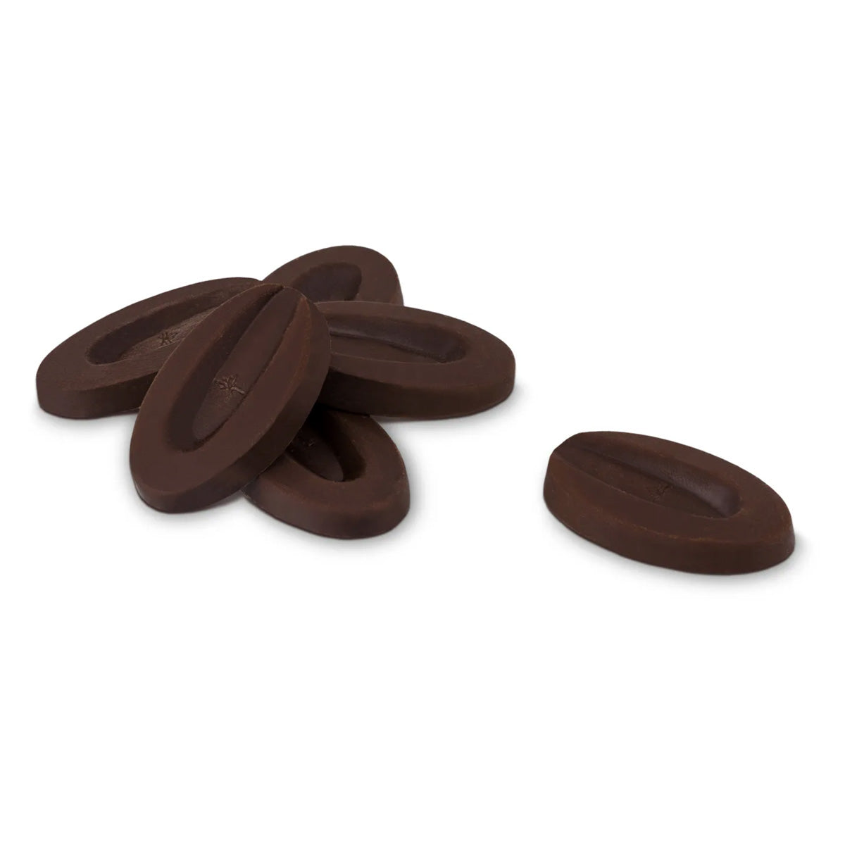 Valrhona Satilia Noire Les Feves 62% Dark Chocolate Couverture Discs