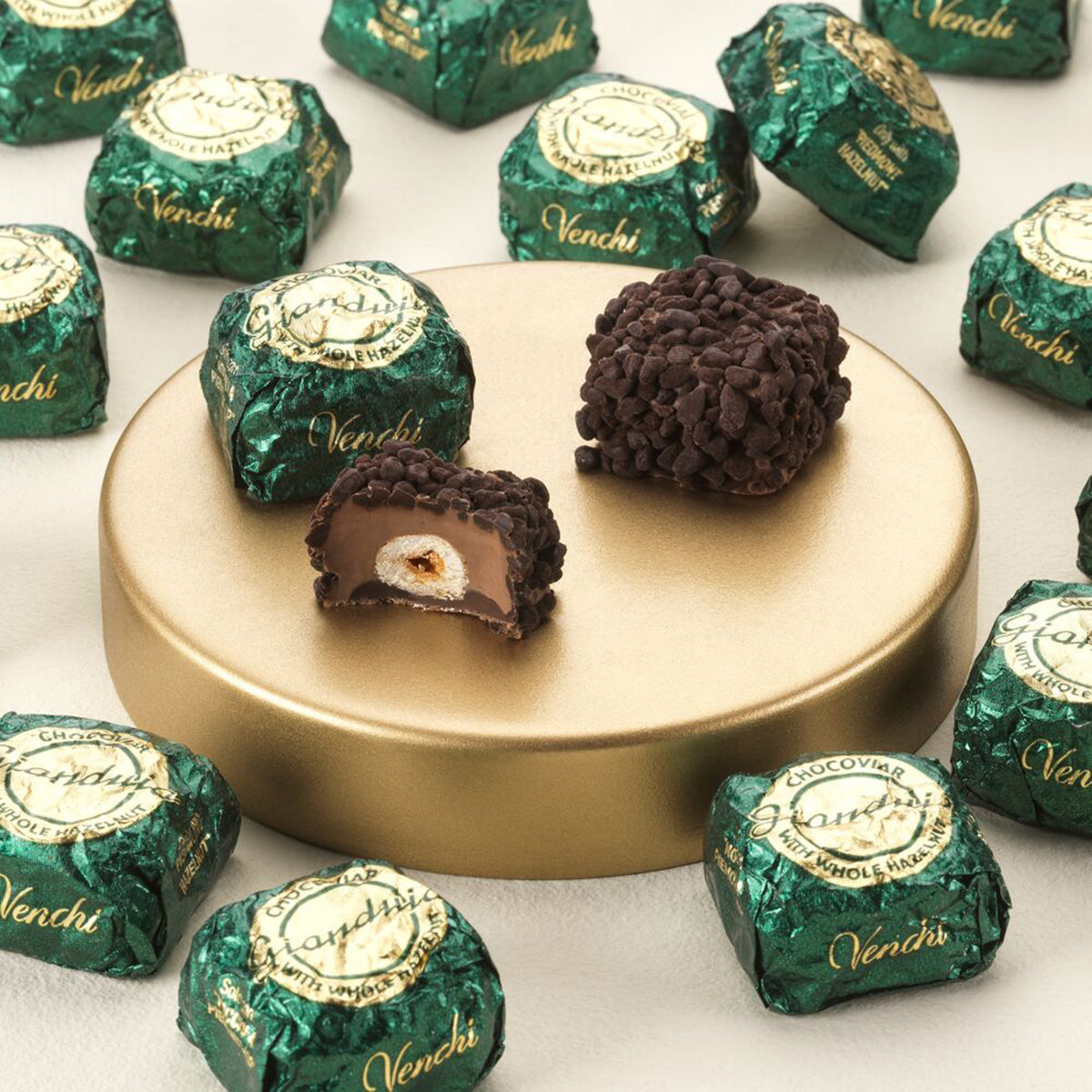Venchi Cubotto Chocoviar Gianduja & Hazelnut in Milk Chocolate Cubes
