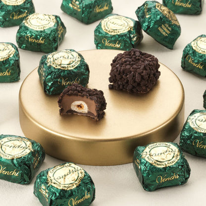 Venchi Cubotto Chocoviar Gianduja & Hazelnut in Milk Chocolate Cubes