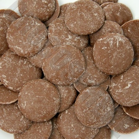Aristide 42% Milk Chocolate Couverture Discs