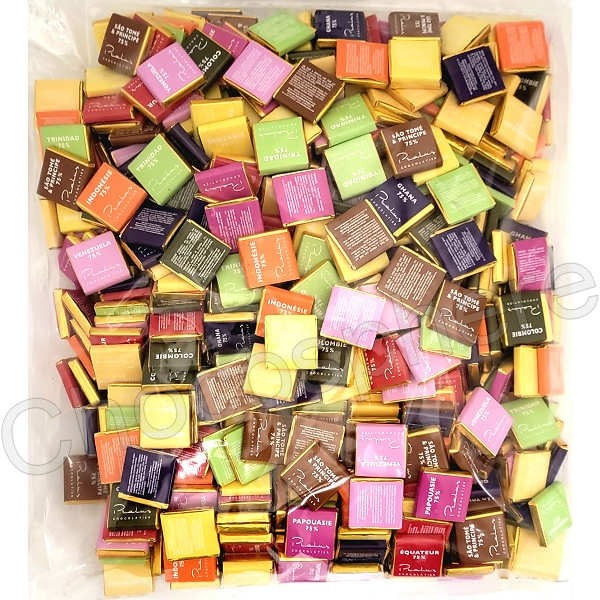 Tropical Napolitain Mega Bulk Squares Asst. 4Kg