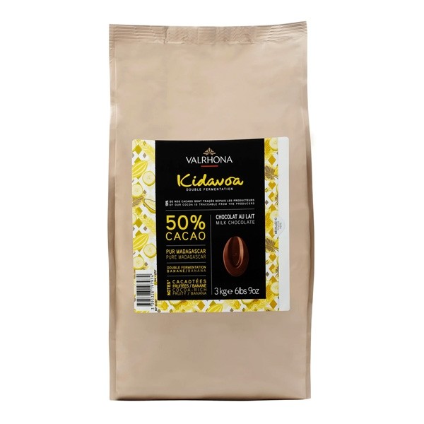 Valrhona Kidavoa Les Feves 50% Single Origin Milk Chocolate Discs -  3kg 13757
