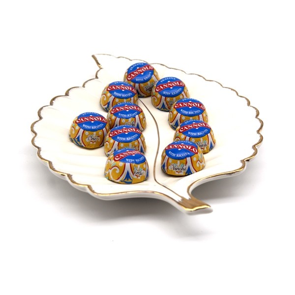 Venchi Cannolo Ricotta Cherry Orange & Biscuit in 56% Dark Chocolate - 10-pc 104415