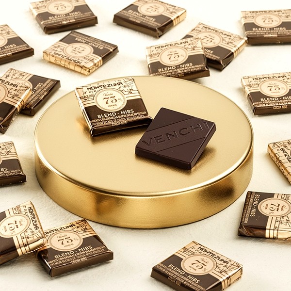 Venchi Montezuma 75% Dark Chocolate with Nibs Napolitains Bag - 200 g 117181