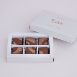Fjak Fjak Brown Cheese Caramels in 50% Milk Chocolate Box - 90g grams 22055
