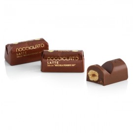 Venchi Venchi Whole Hazelnuts in 32% Milk Chocolate Ingot - 16g 116645
